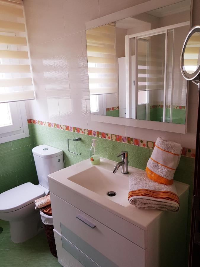 Shell'S Beach Apartament Cee Ngoại thất bức ảnh